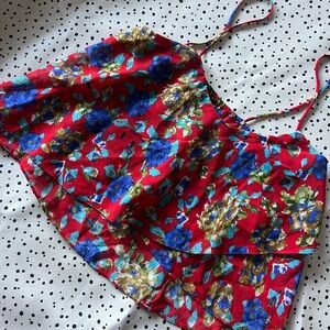 Millau Floral Feminine Cropped Flowing Tank Red Blue Medium